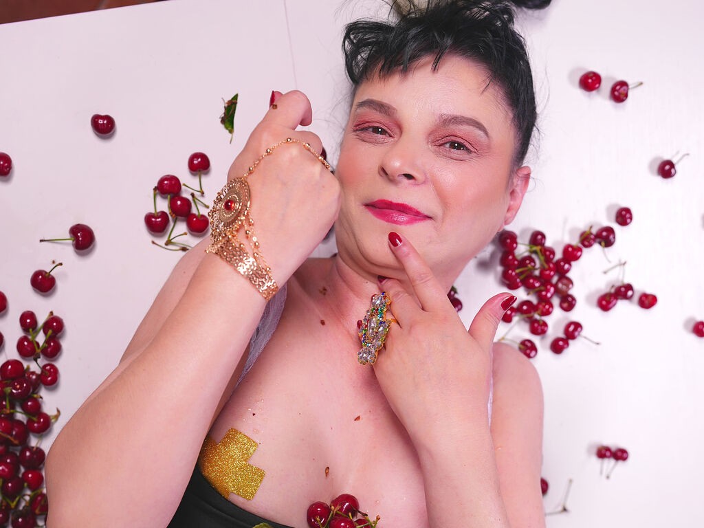 Ambertroy's profile - Image n°1