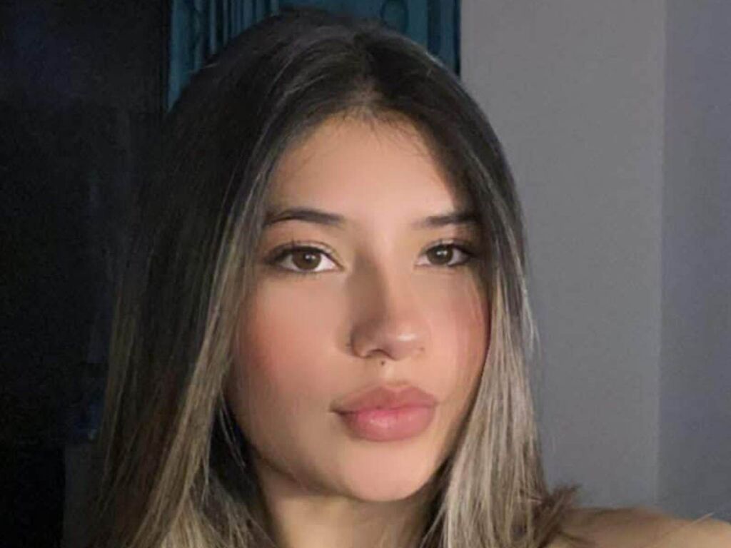 Amberzanin's profile - Image n°0