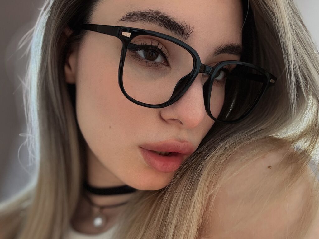 Ambirey's profile - Image n°1