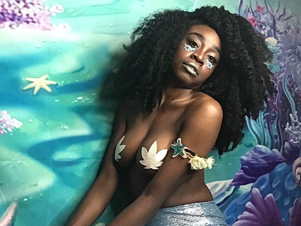 AmeeTheMermaid's profile - Image n°1