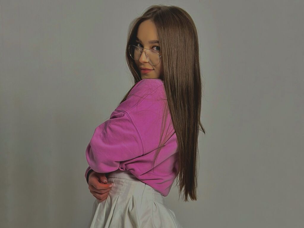 AmeliaBarnes's profile - Image n°3
