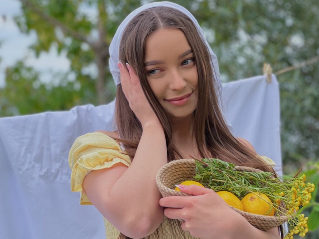 AmeliaBarnes's profile - Image n°2