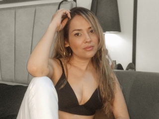 Ameliacastro's Sexcam