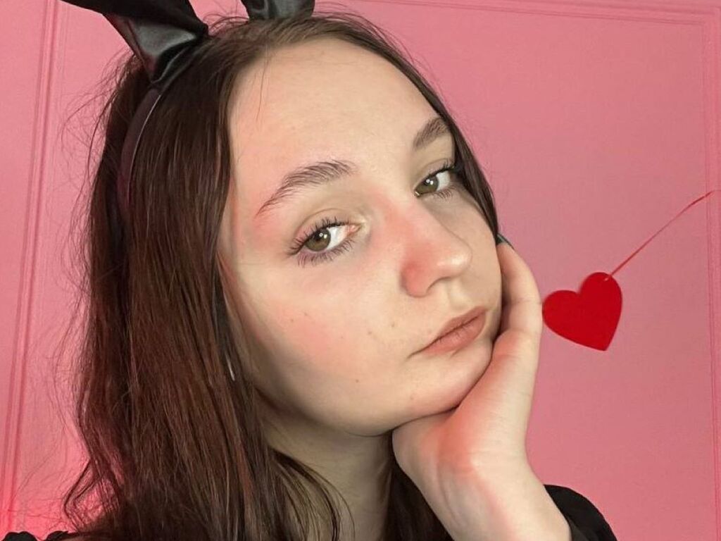 Ameliapinks's profile - Image n°1