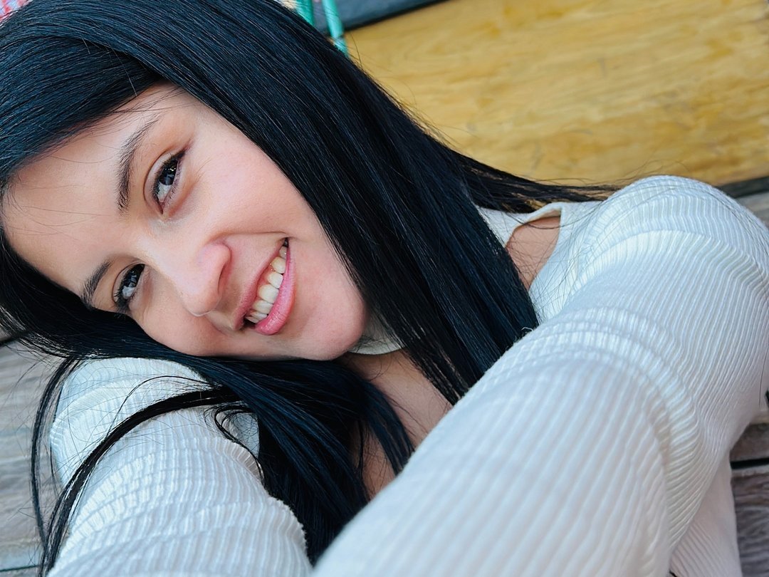 Amelie_Lopez's profile - Image n°0