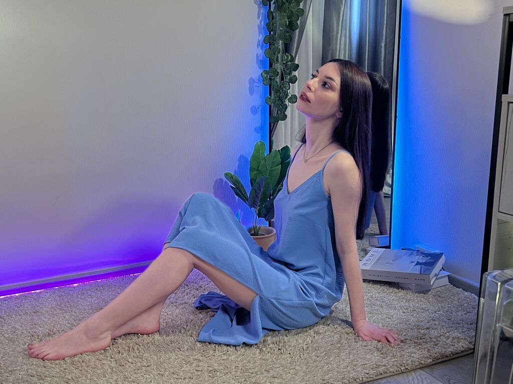 Ameliecrosby's profile - Image n°0