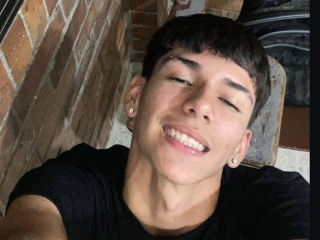 Webcam sex con Amethystshadow18