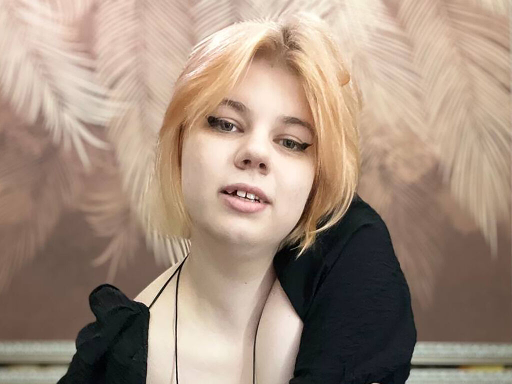 Aminablooms's profile - Image n°2