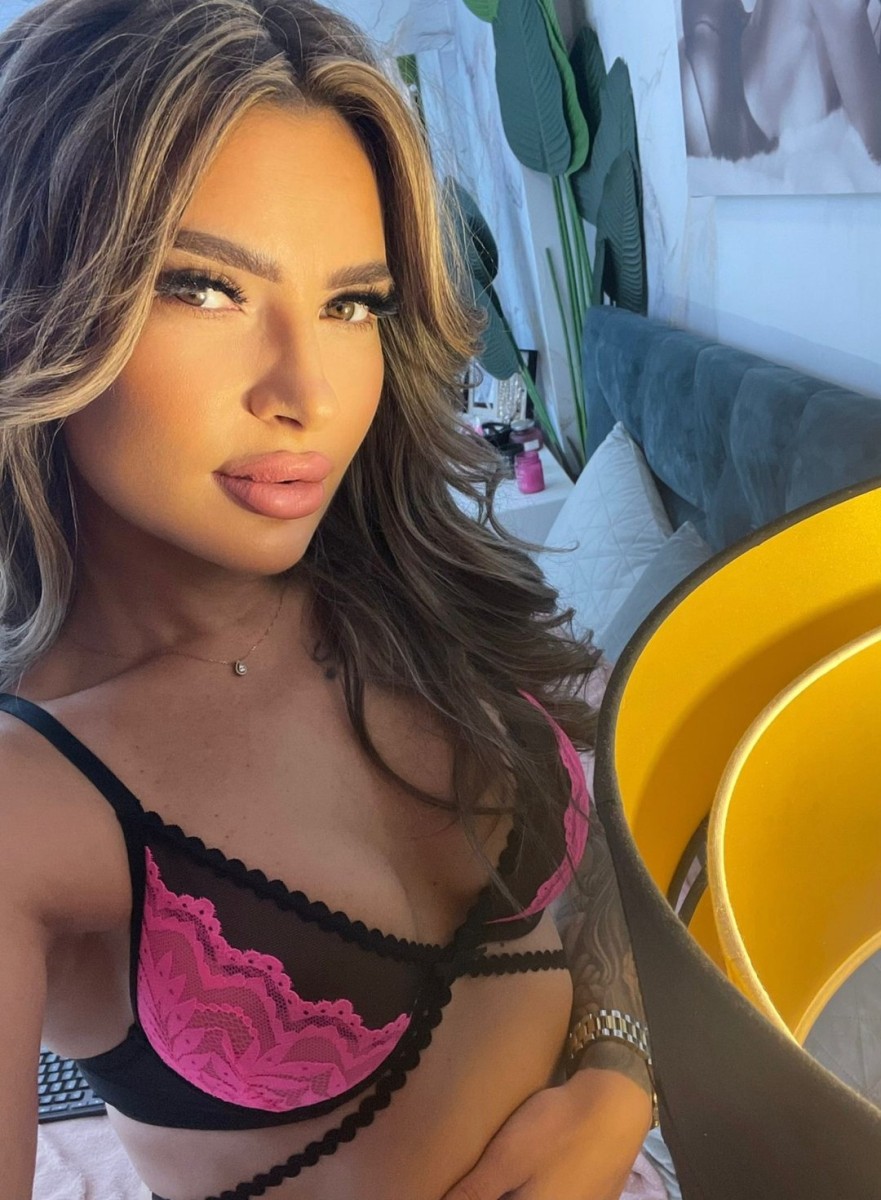 Perfil con Amirabelle - Imagen  n°1