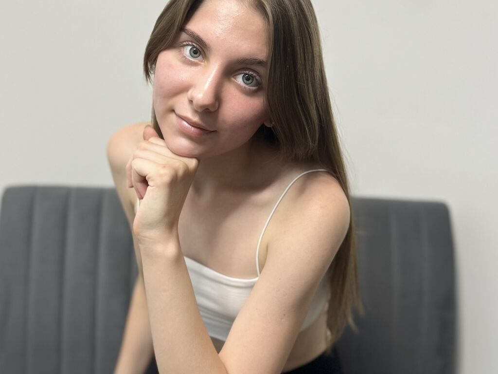 Amitycatlow's profile - Image n°0