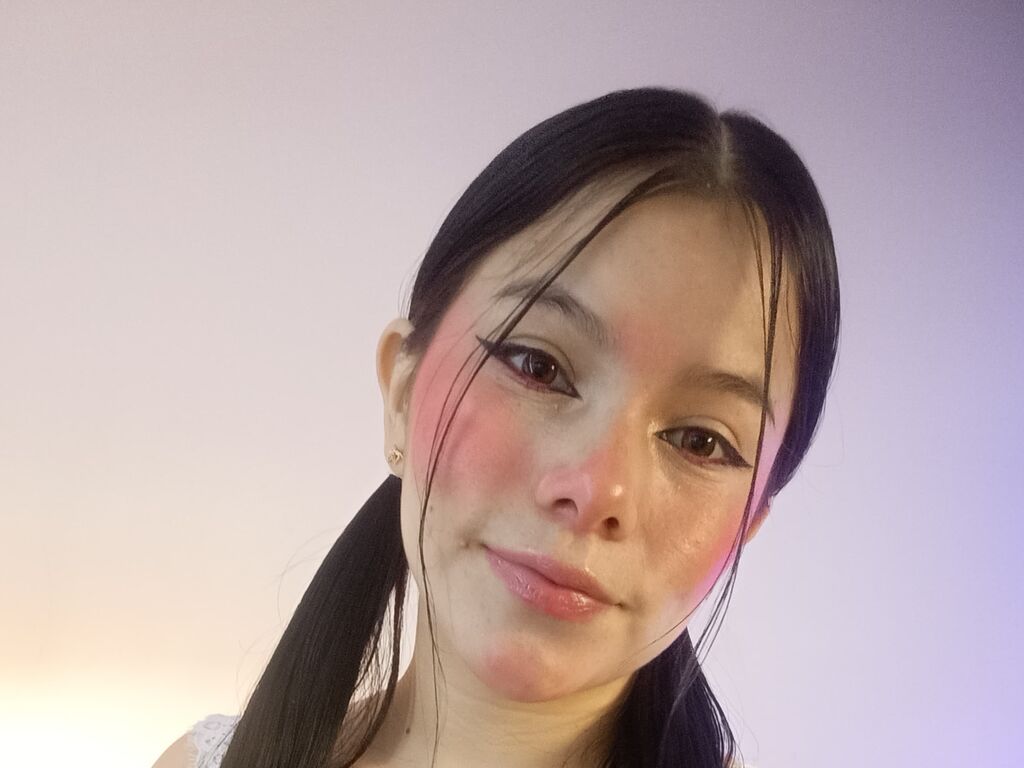 Ammymadisson's profile - Image n°0
