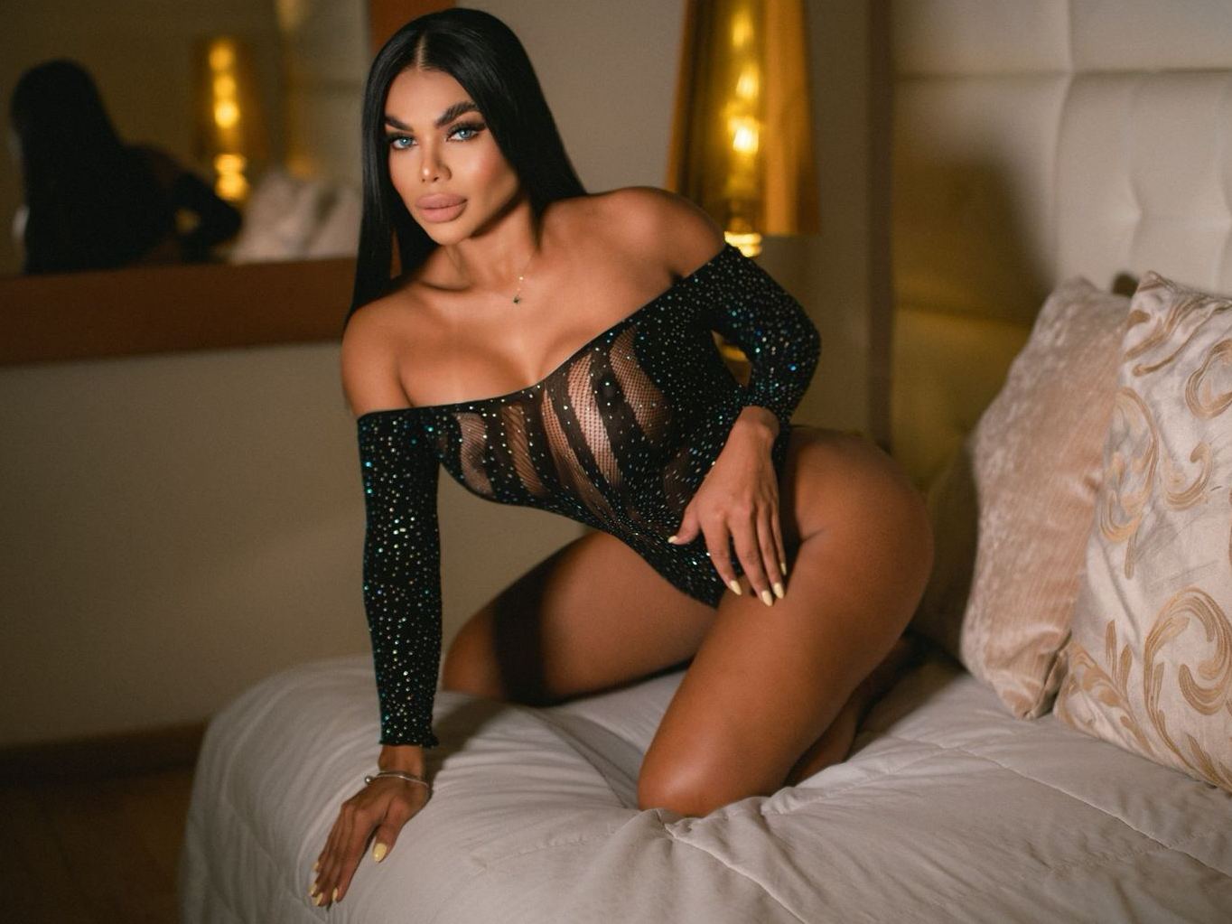 Amy_Lewiss's profile - Image n°4