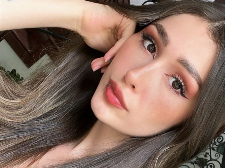 Amybeee's profile - Image n°1