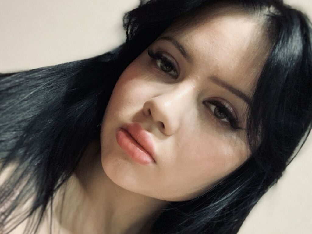 Amylun's profile - Image n°1
