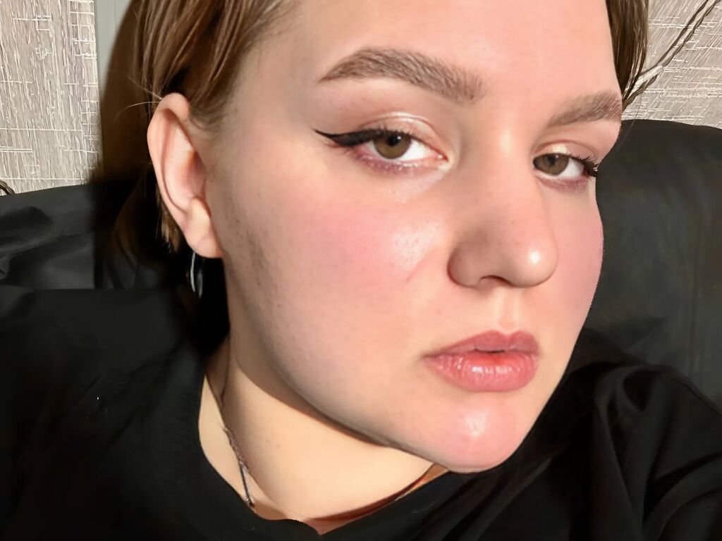 Profil de Amyyhall - Photo n°0