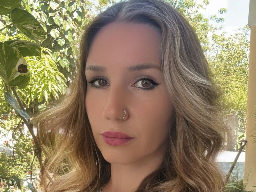 Anaalvarez's profile - Image n°1