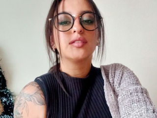Profil de Anaamstrong