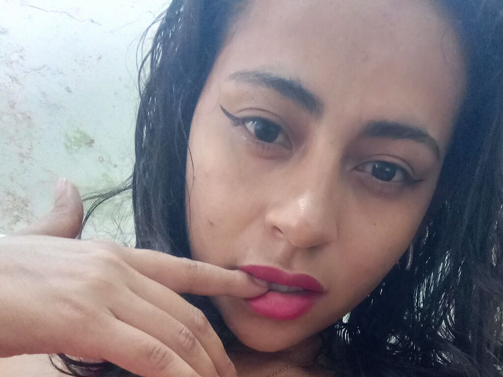 Anabelgiraldo's profile - Image n°0