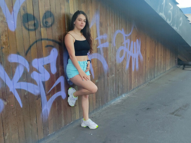 anacute' profilo - Immagine n°39