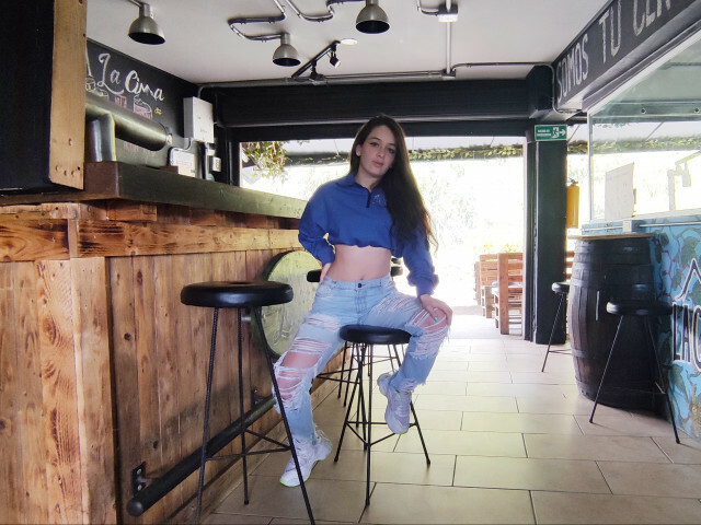 anacute' profilo - Immagine n°54