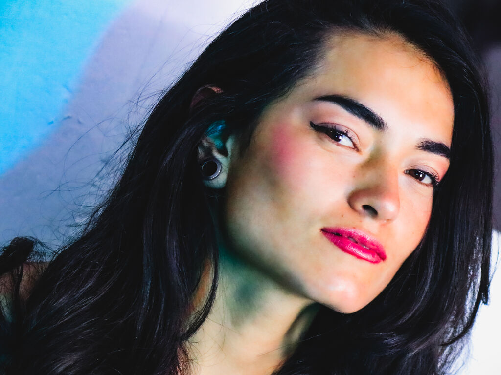 Anadimarco's profile - Image n°1