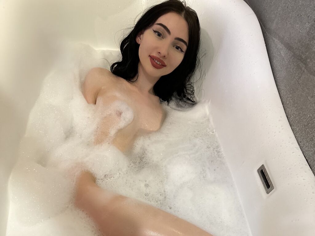 Anadoleray's profile - Image n°0