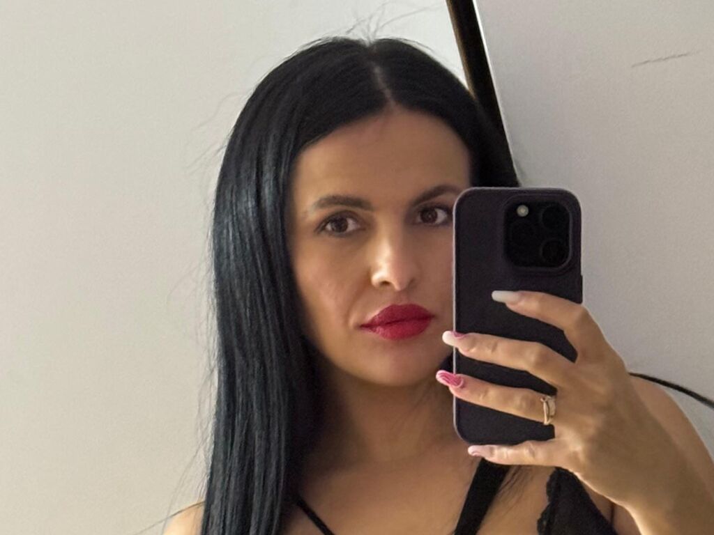 Anaissmaria's profile - Image n°0