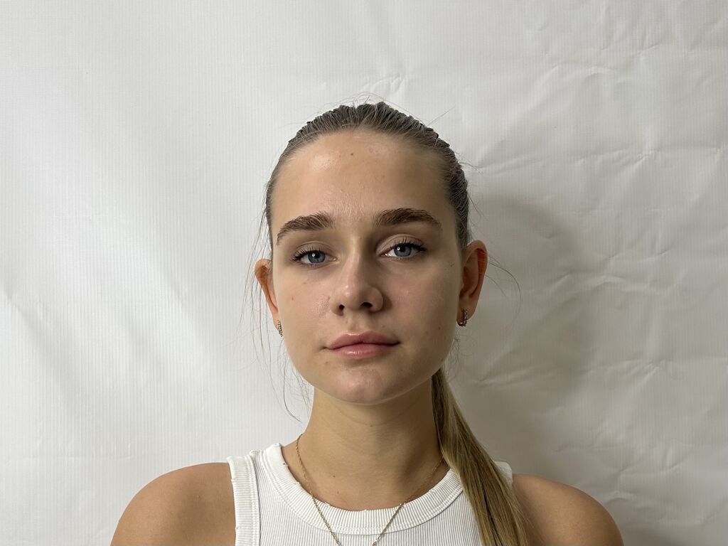 Anastashahill's profile - Image n°0