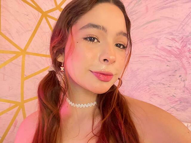 Anawhite's profile - Image n°24