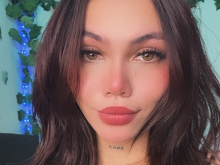 Sexo por webcam con Andra_Rosse