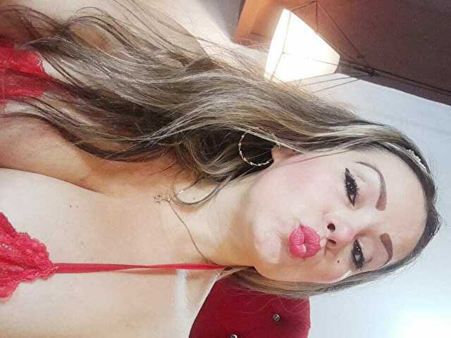Perfil con AndreaSexxy - Imagen  n°1