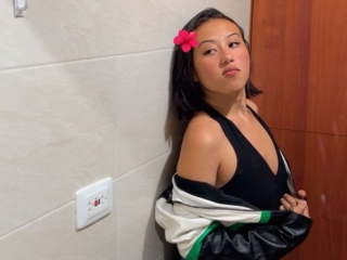 Sexo por webcam con Andreatapiero