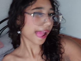 Webcam sex con Andreeakataliina18