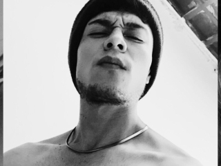 Webcam sex con Andrescock100