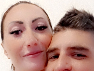Andrewchloe's Sexcam