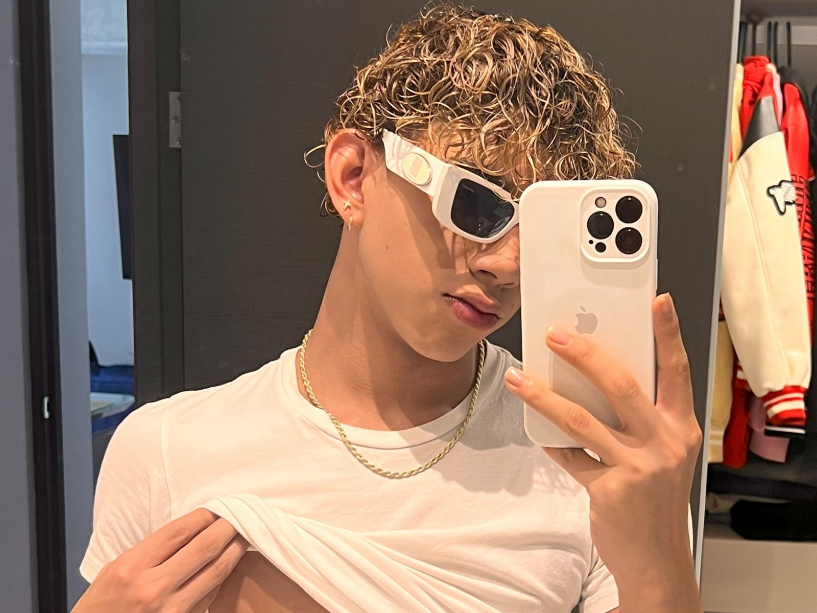 Andrewtwink18's profile - Image n°1