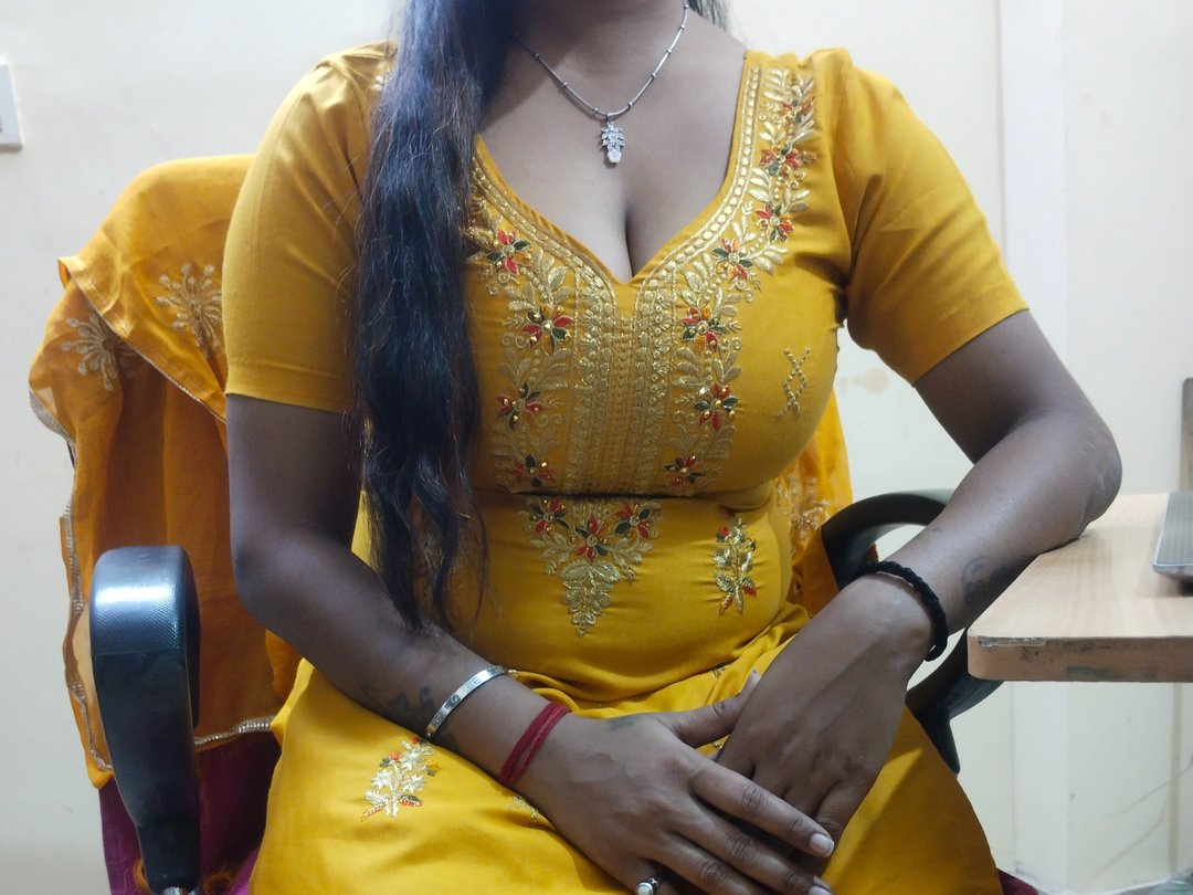 Profil de Angalteena - Photo n°0