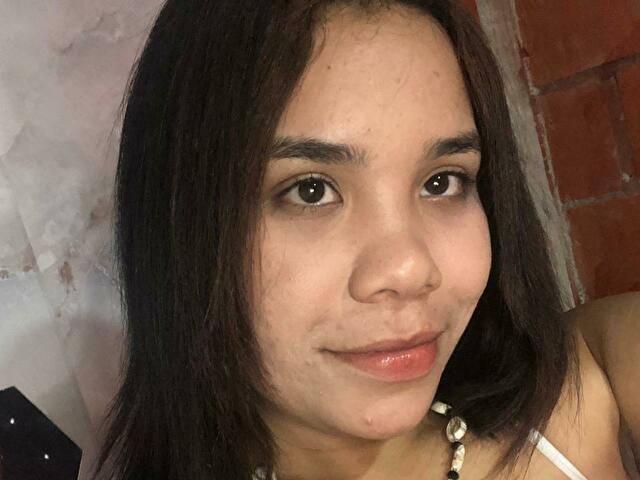 Angeesmith's profile - Image n°1