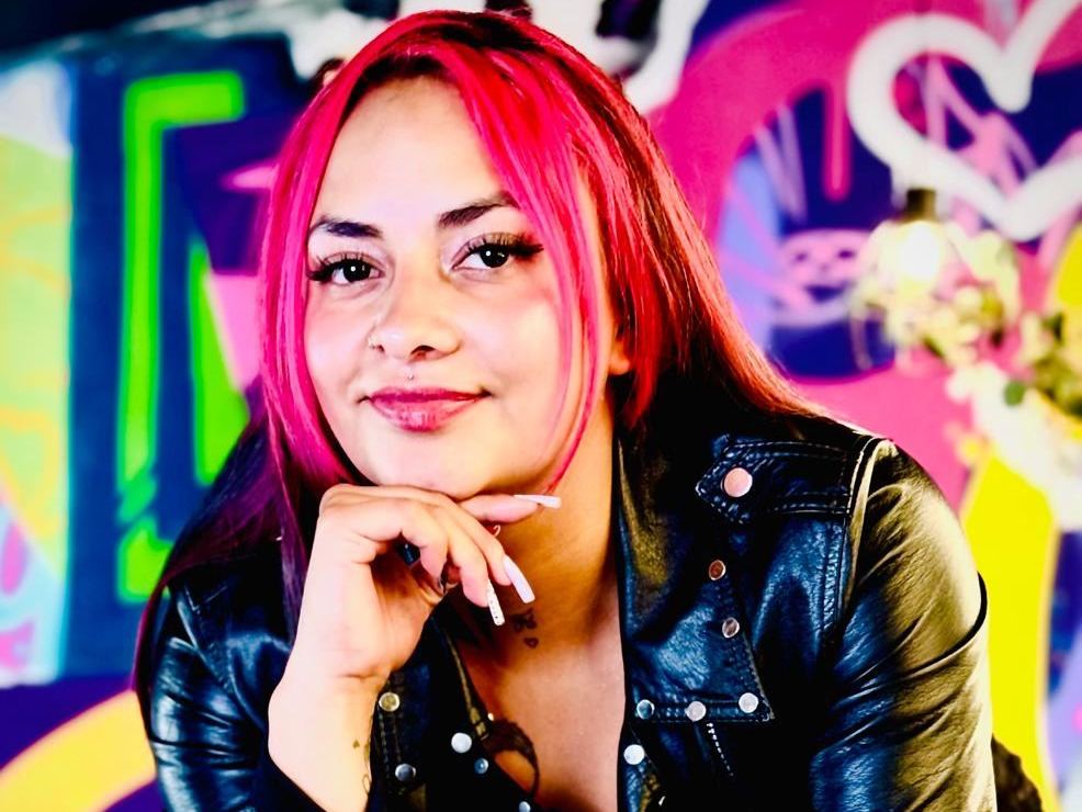 Angelaajonson's profile - Image n°0