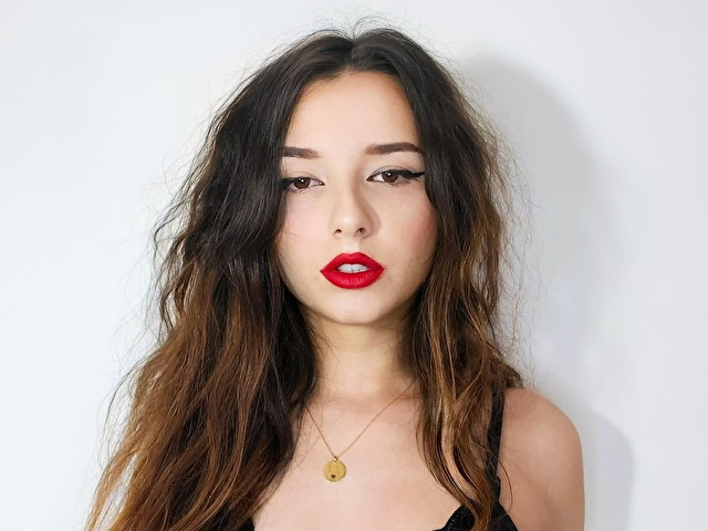Emma99's profile - Image n°2