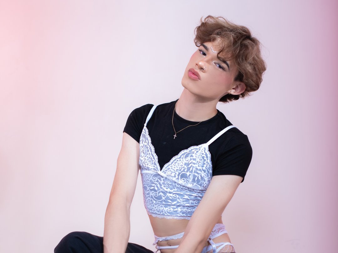 Profil de Angeldoli - Photo n°0