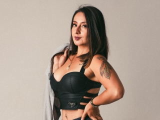 Webcam sex with Angelicalux