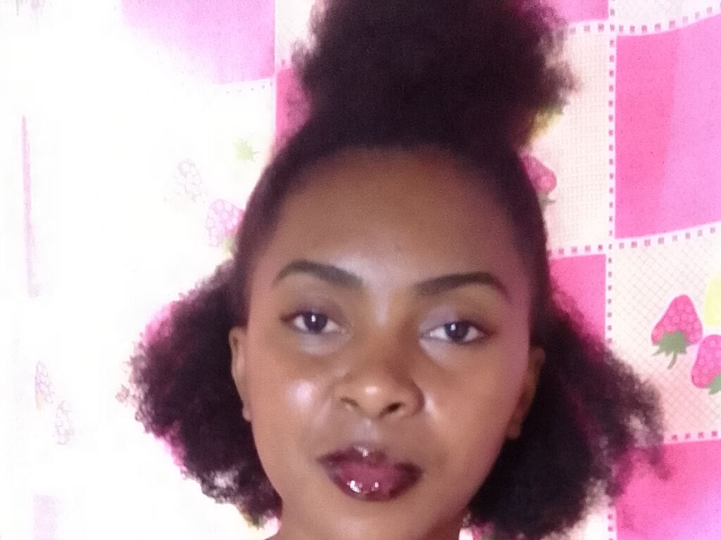 Angelinabavy's profile - Image n°0