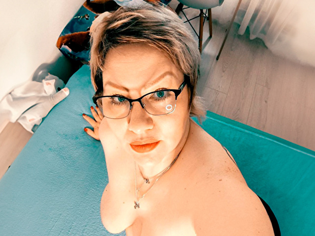 Angelinaglam' profilo - Immagine n°27