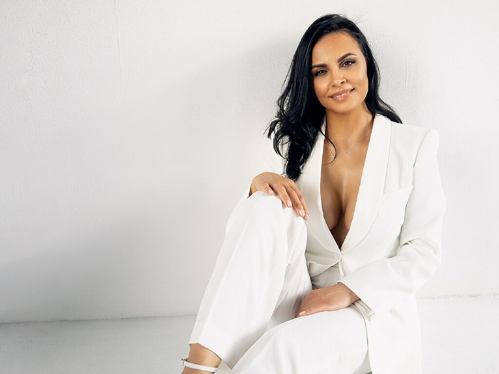 Angelinakunis' profilo - Immagine n°1