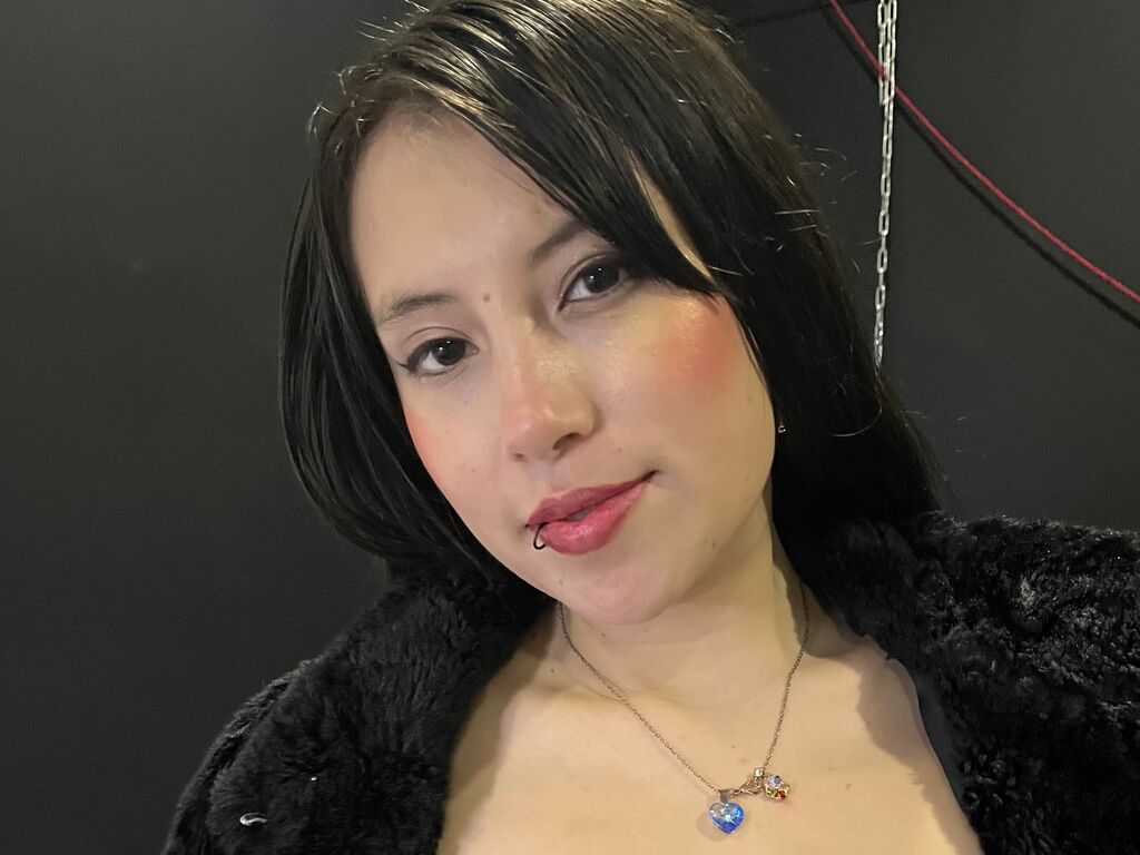 Angelinamaddinso's Profil - Bild n°1