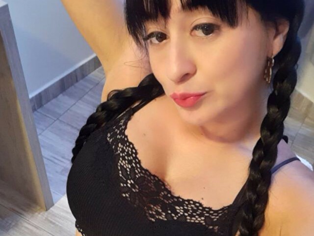 AngelinaT's profile - Image n°0