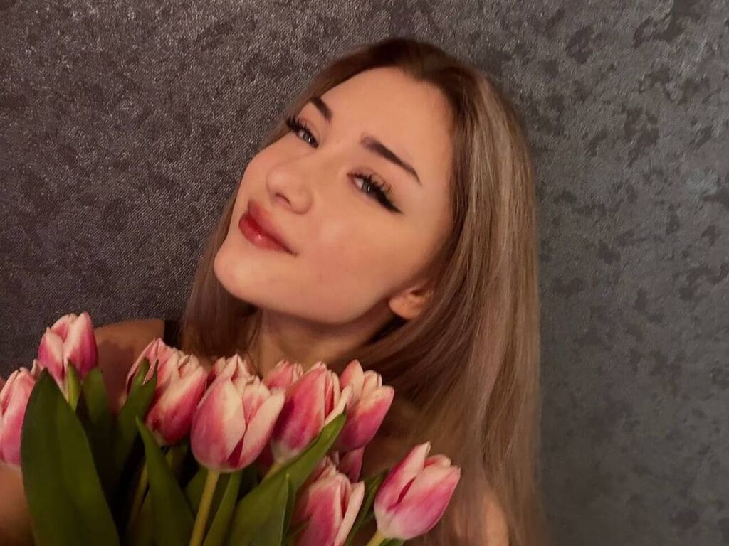 Angellamasood's profile - Image n°1