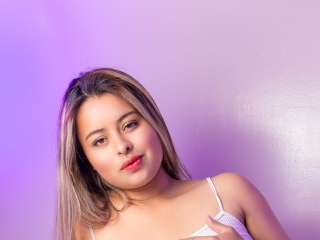 Sexo por webcam con Angellvisen