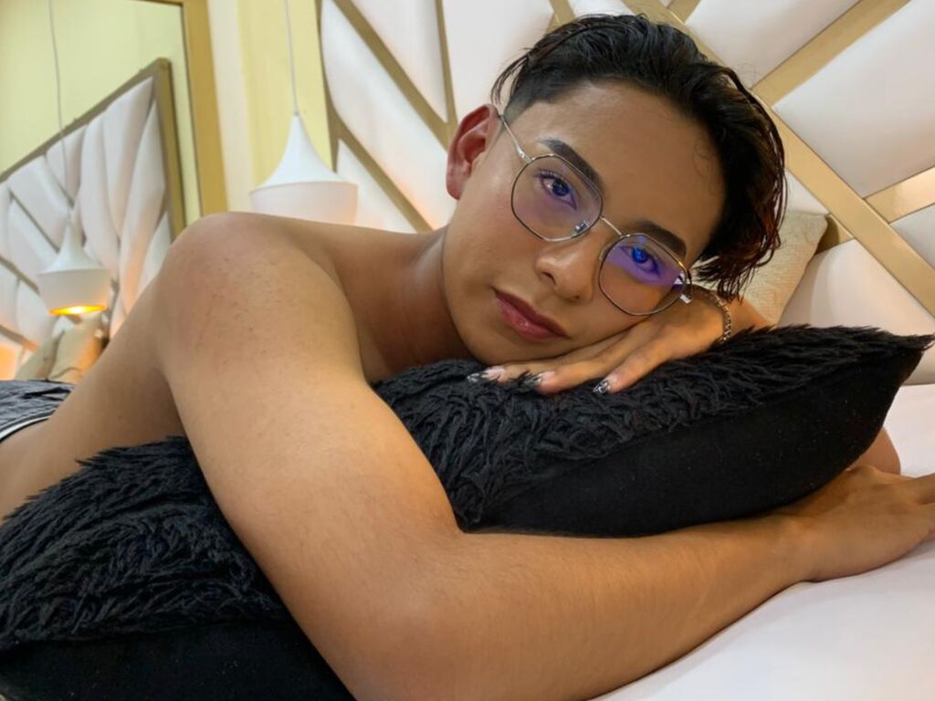 Profil de Angelrosse - Photo n°0